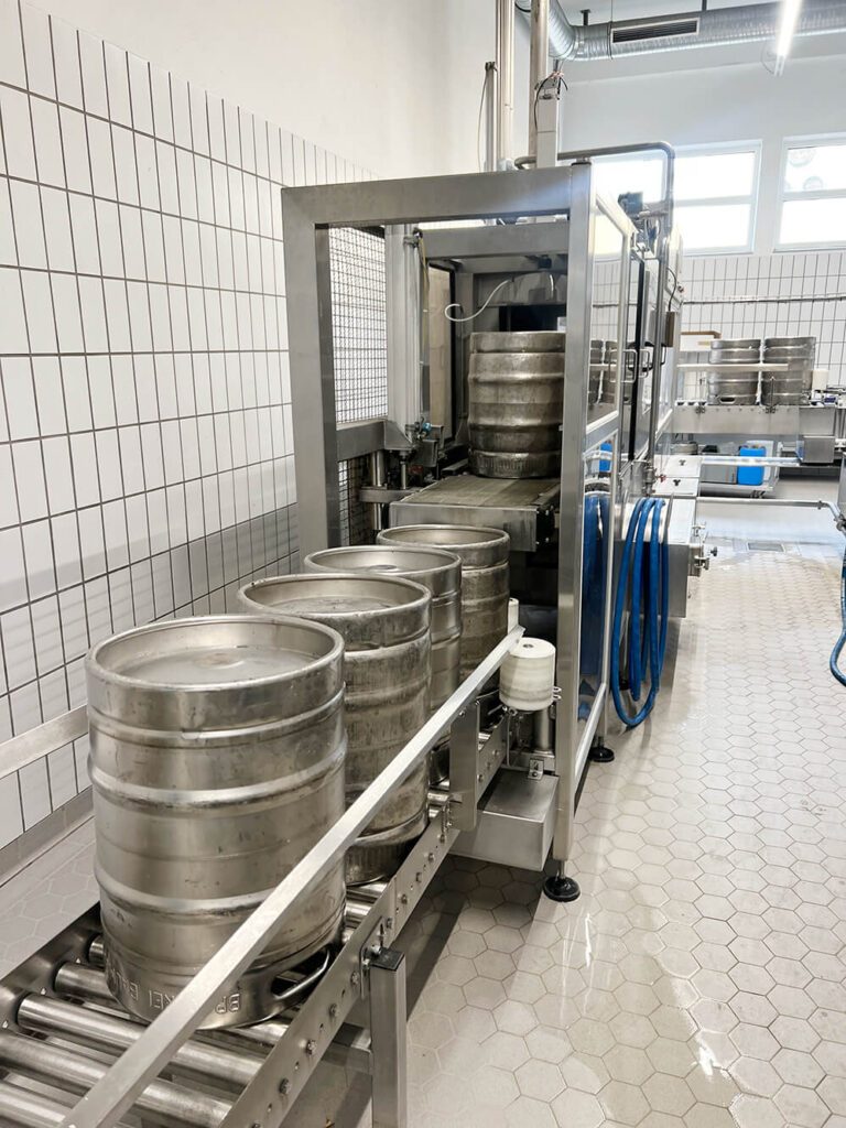 keg-gruber-produkte-gebrauchtmaschinen-gebrauchte-vollautomatische-Keg-Anlage-11