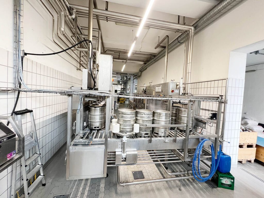 keg-gruber-produkte-gebrauchtmaschinen-gebrauchte-vollautomatische-Keg-Anlage-19